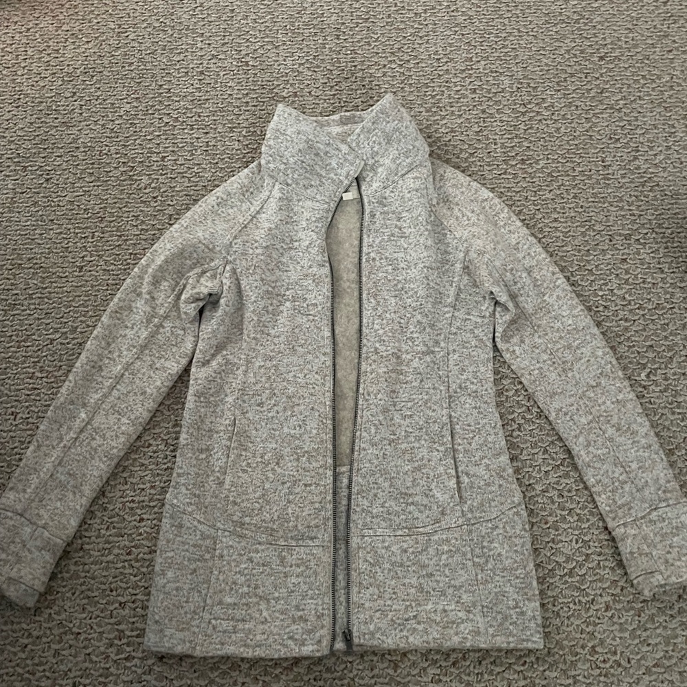 zip up